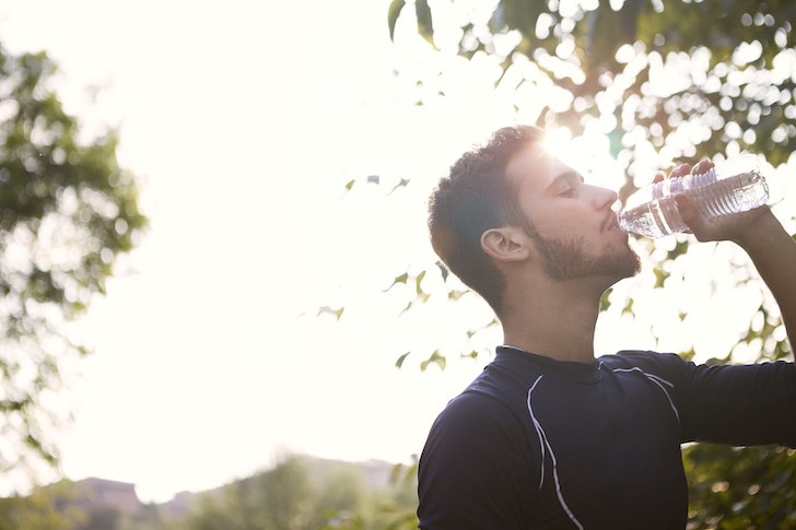 man-drinking-water-from-bottle-healthy-habits-3776811