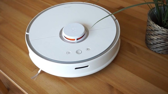 robot_vacuum_cleaner.jpg