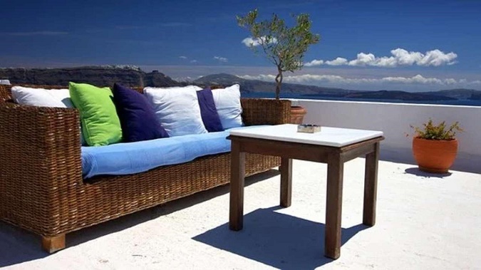 terrace_floor_and_furniture_accessories.jpg