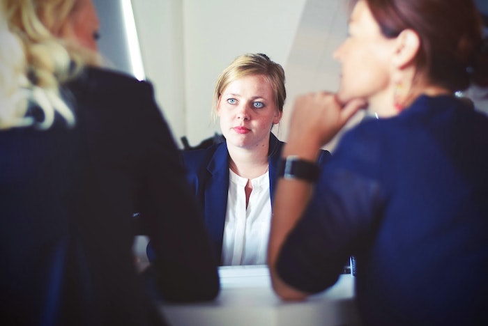 three-businesswomen-job-interview